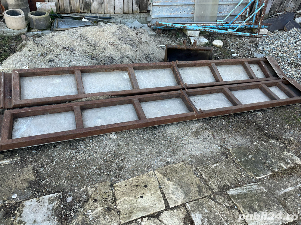 Vând rampe excavator