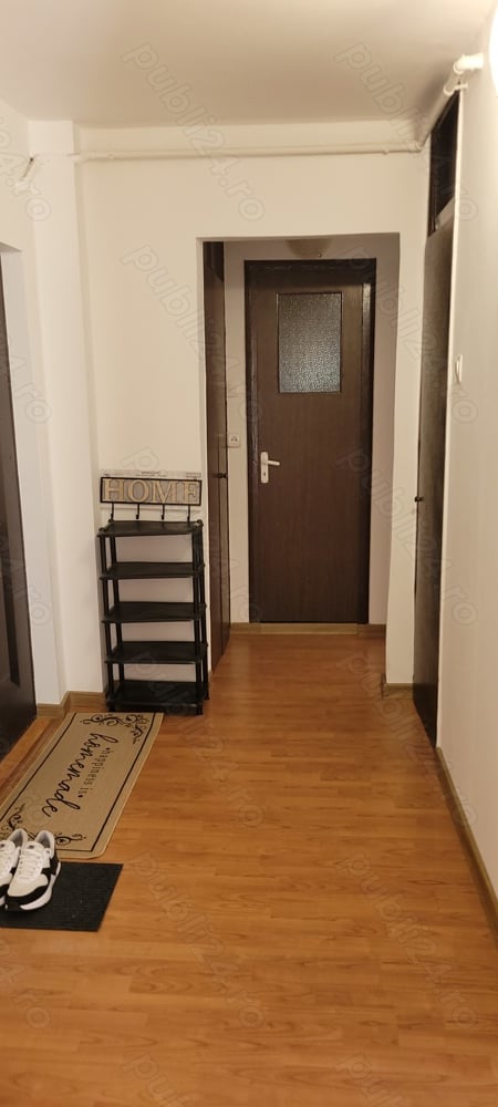 Închiriez apartament 2 camere 