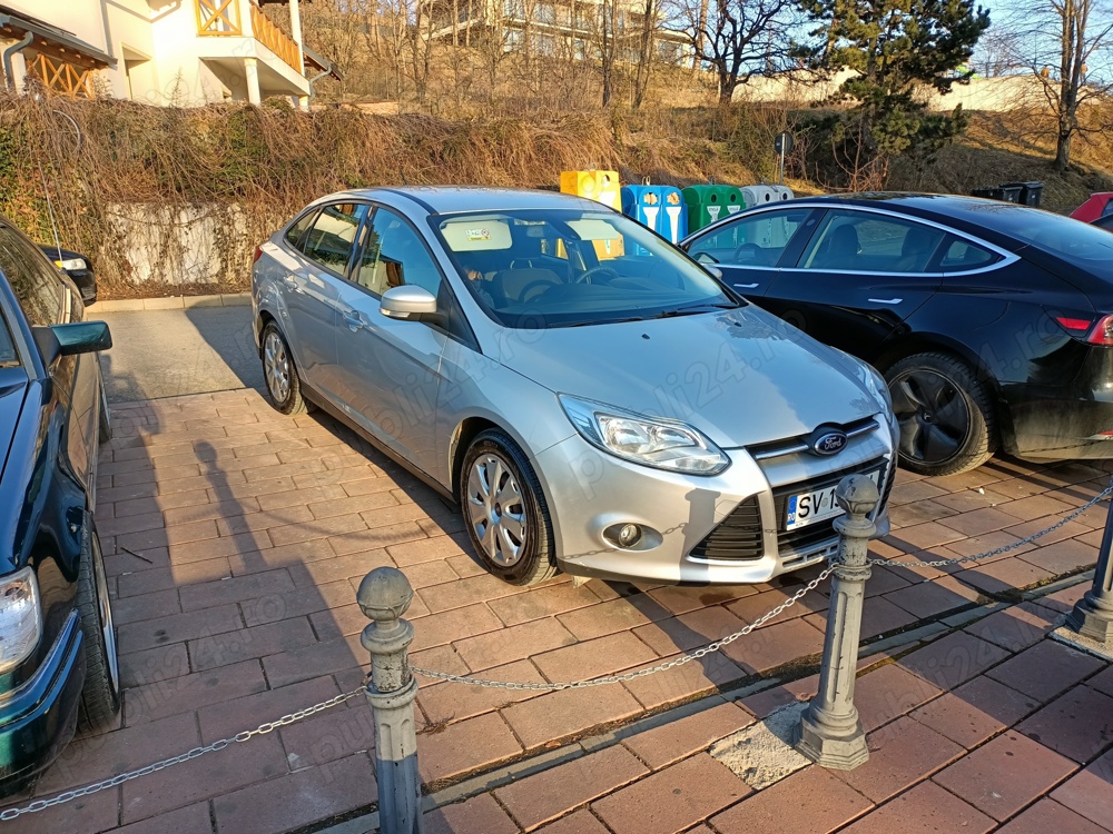 Ford Focus 3 benzina, 100.000 km