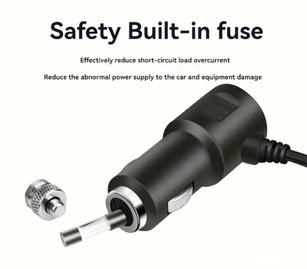 Adaptor auto 4 în 1