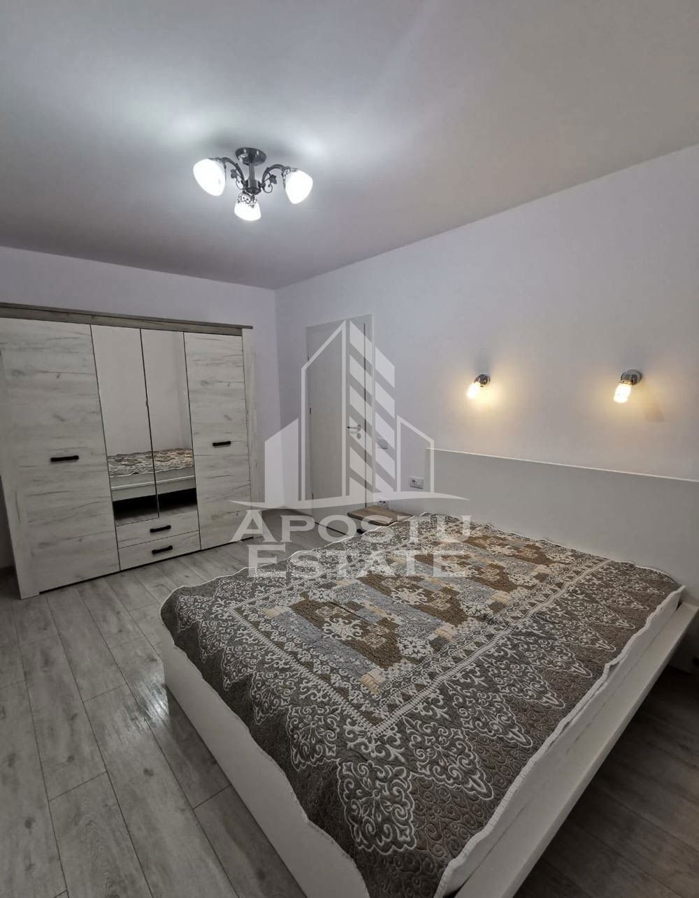 Apartament cu doua camere in zona Calea Urseni, decomandat