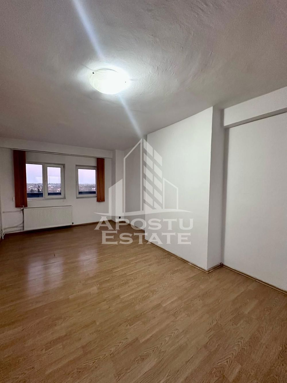 Apartament decomandat, 3 camere, Calea Dorobantilor, Centrala Proprie