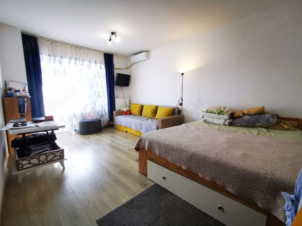 COMISION 0%! Apartament 1 camera bloc nou Aradului Et 5 loc de parcare privat!