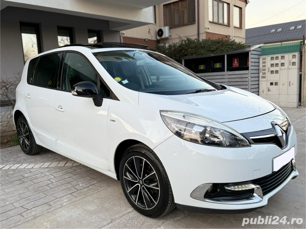 RENAULT SCENIC BOSE EDiȚiON PANORAMiC AN 2013 Diesel 1,5 110Cp