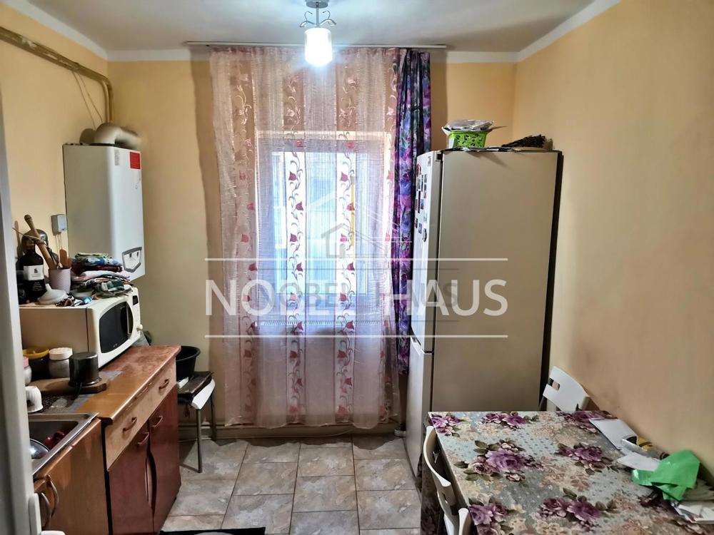 Apartament 2 camere, semidecomandat, etajul 3, Stadion