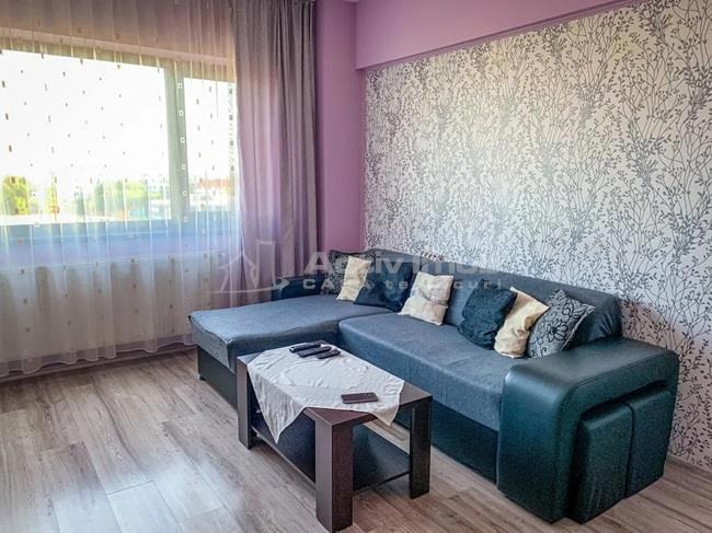 APARTAMENT SEMIDECOMANDAT 2 CAMERE DEZROBIRII