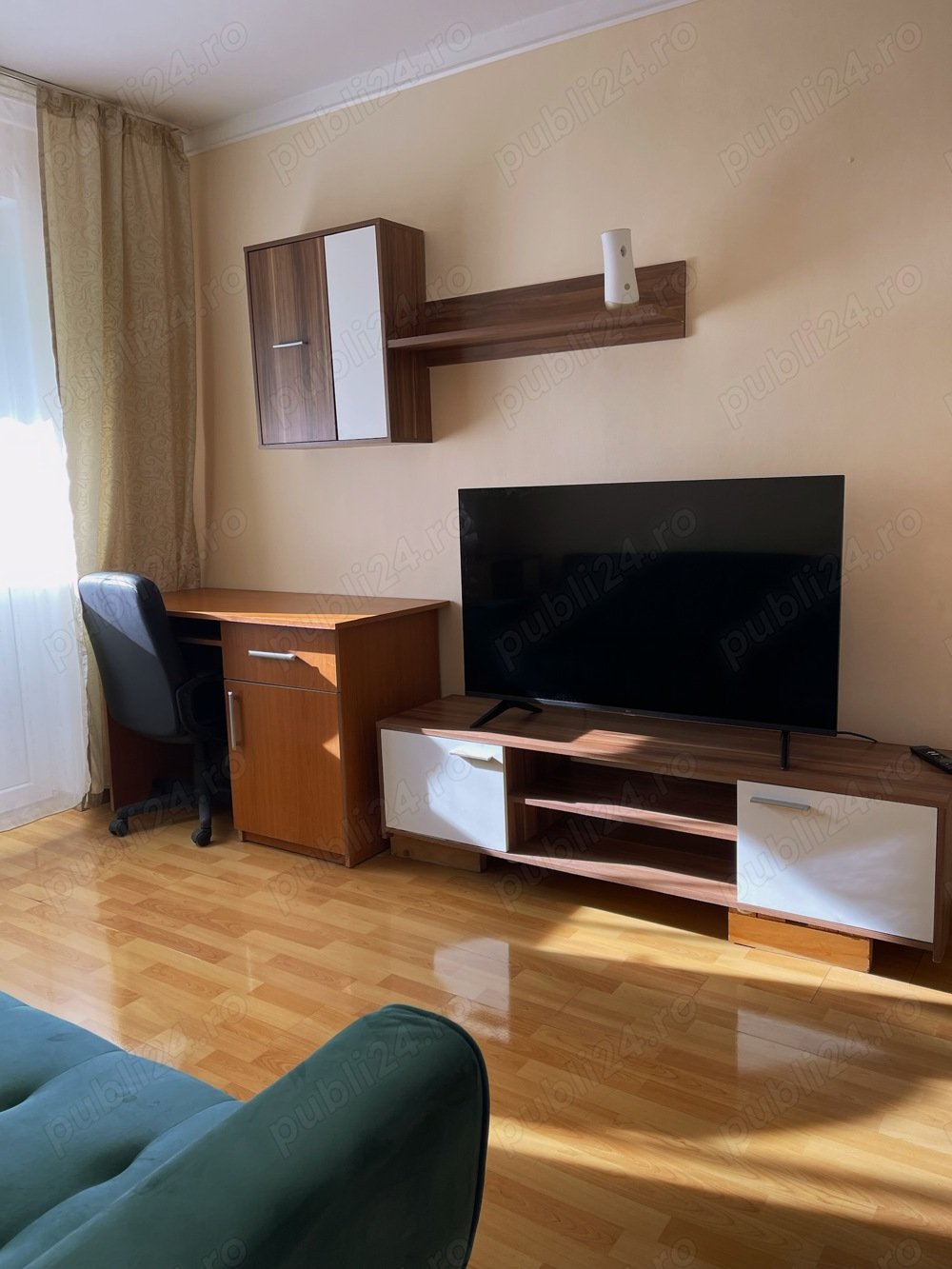 Apartament 3 camere, Nufărul ,300 euro