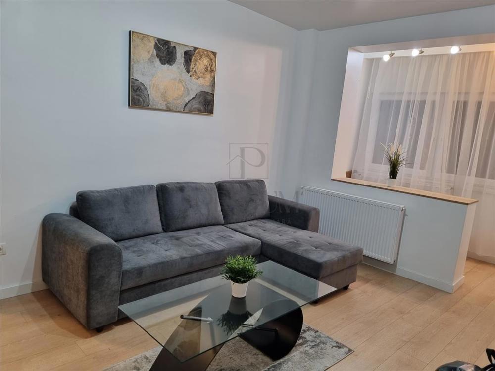 Apartament de inchiriat - 2 camere - Modern - Zona Complex