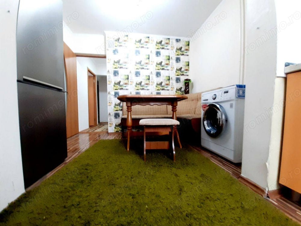 Apartament 2 cam Complexul Studentesc