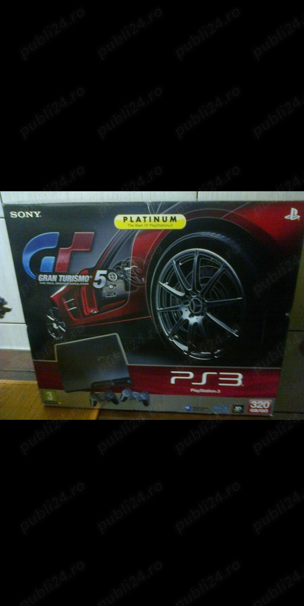 PS 3 cu 2 manete plus 4 jocuri și cutie originala puțin folosit stare foarte buna