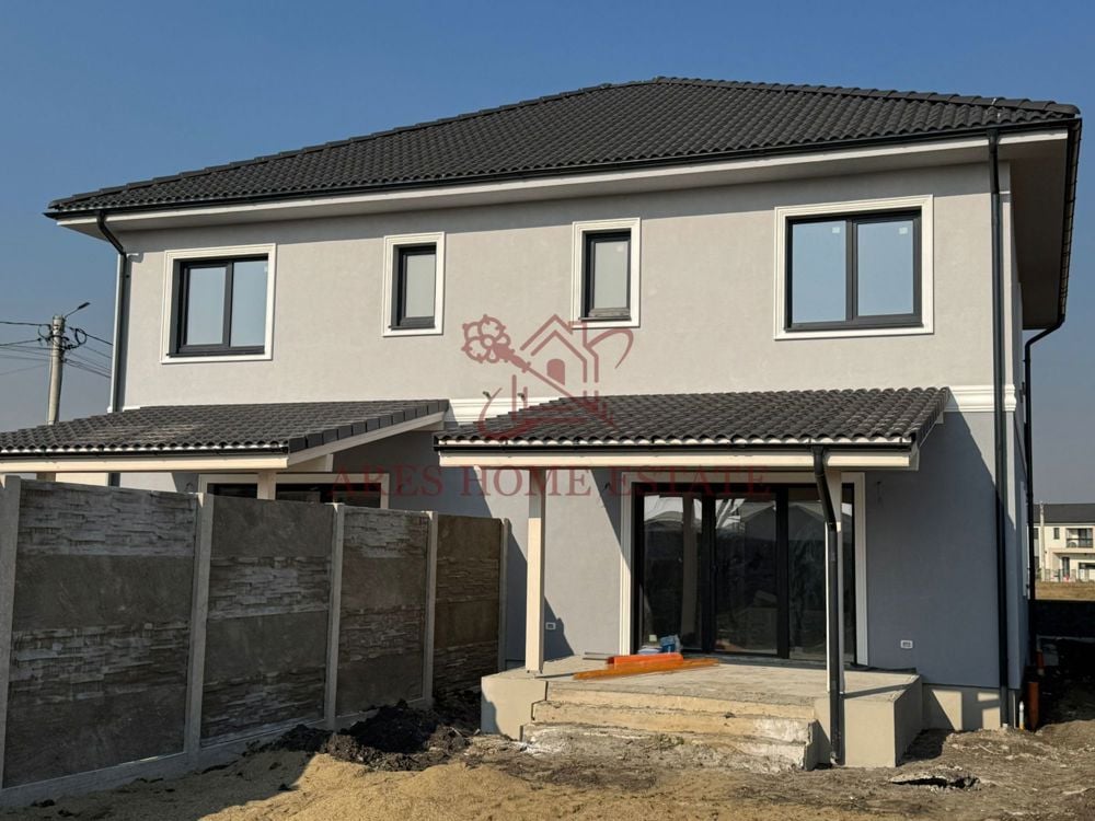 Duplex Modern de Vânzare în Mosnita Nouă - Spațiu Generos și Finisaje