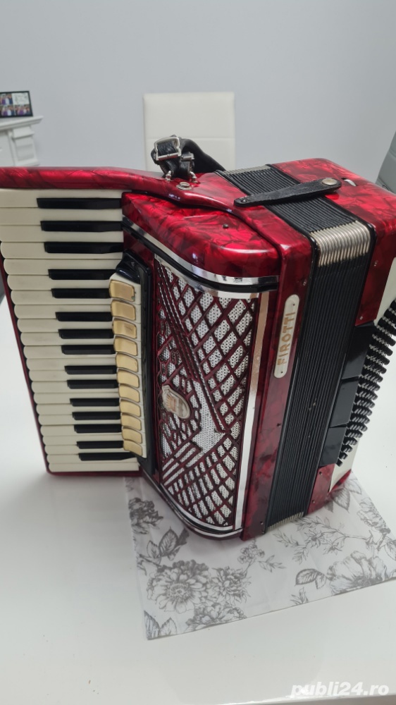 Acordeon Firotti  96 basi
