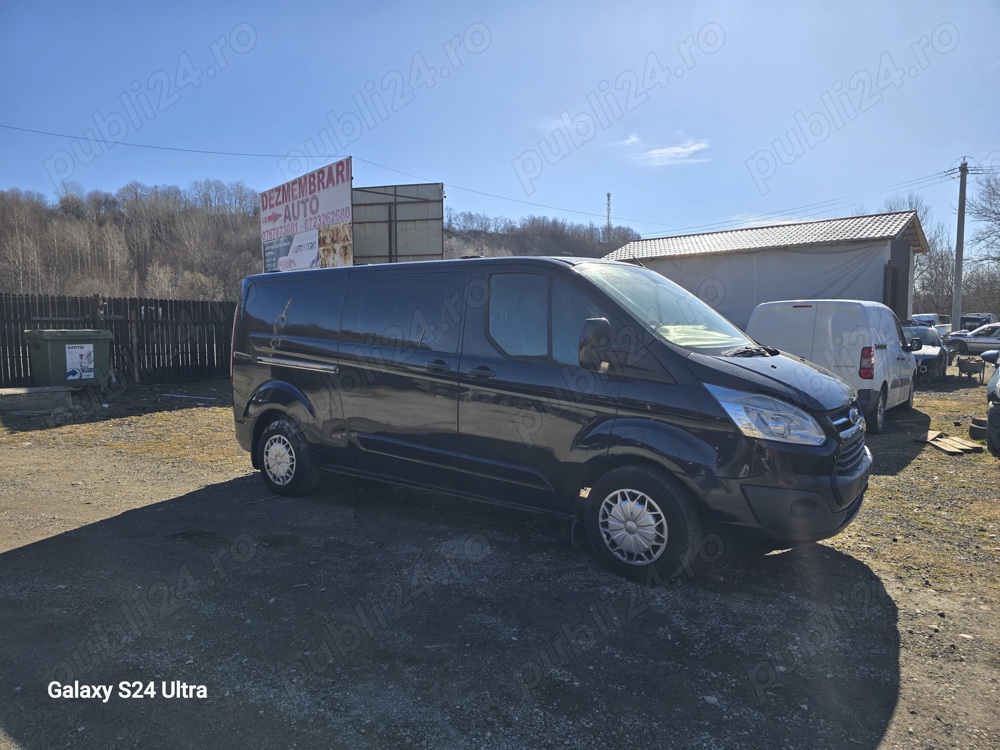 Dezmembrez Ford Transit Custom 2.2 Euro 5,an 2013