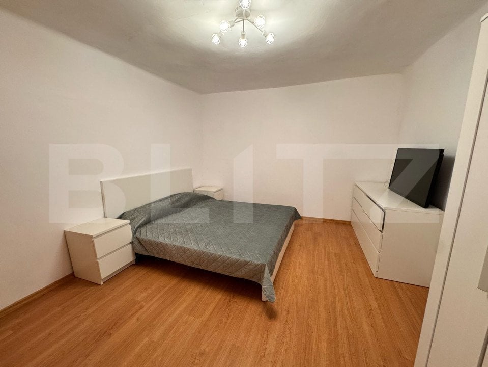 Apartament la casa, cu gradina, 3 camere, 2 bai, pet-friendly, zona Sararie-IRO