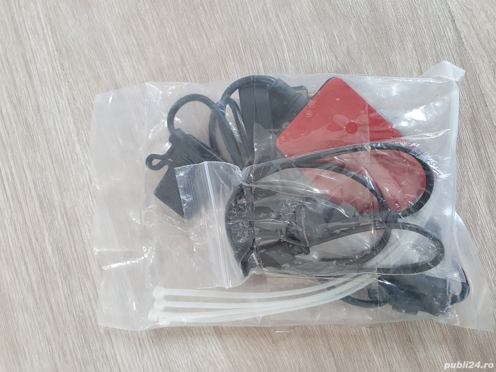 Incarcator waterproof motocicleta pentru iphone 12-24v --> 5v 2a NOU