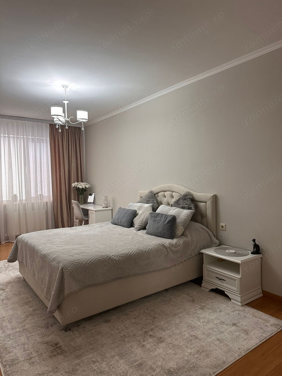 Se vinde apartament cu 3 camere in zona Salajan