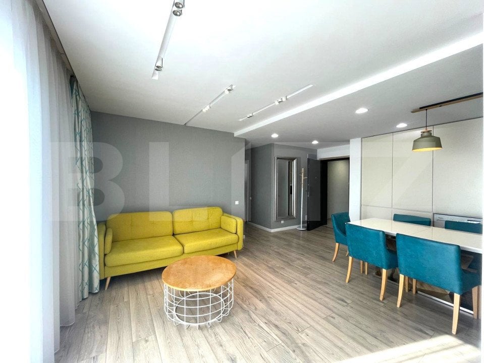 Apartament modern, 3 camere, 2 bai, parcare, Calea Turzii