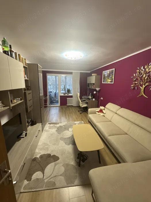 PF Zona UMF Apartament 4 camere + garaj cu pod