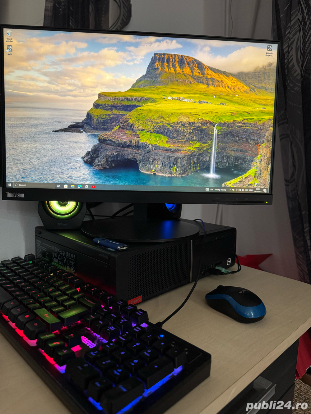 Calculator Lenovo și monitor de vânzare procesor I5