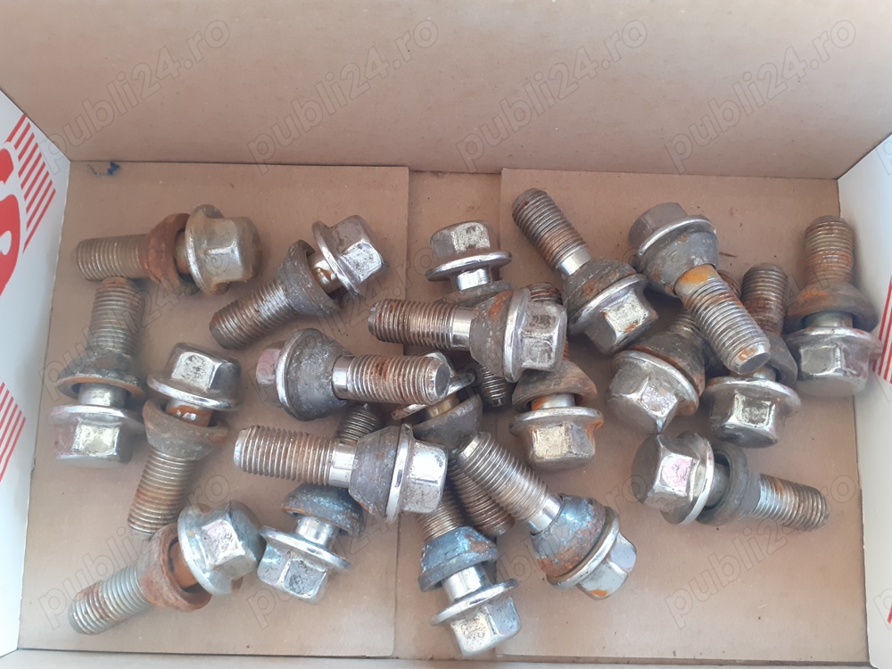 20 Prezoane Original Volvo pt. jante aliaj ( Audi Volkswagen Skoda Seat