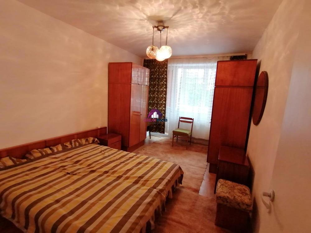 Inchiriere 3 camere Stefan cel Mare