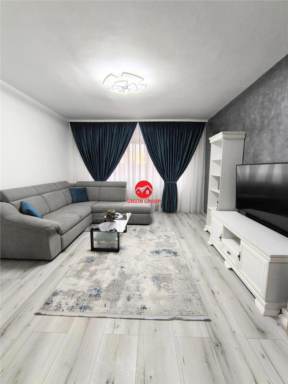 Apartament 2 Camere Decomandat, Etaj Intermediar, Confort 0, Ovidiu