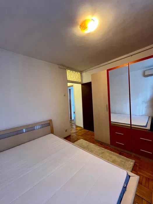 Nr.348. Apartament semidecomandat, în zona Banu Manta. Pet friendly