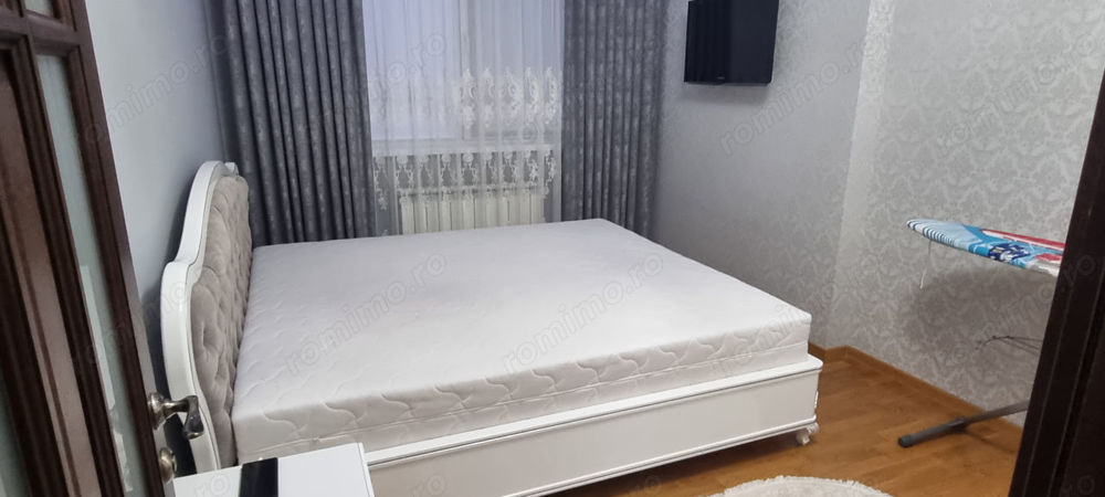 Apartament cu 3 camere de inchiriat in zona Dambovita
