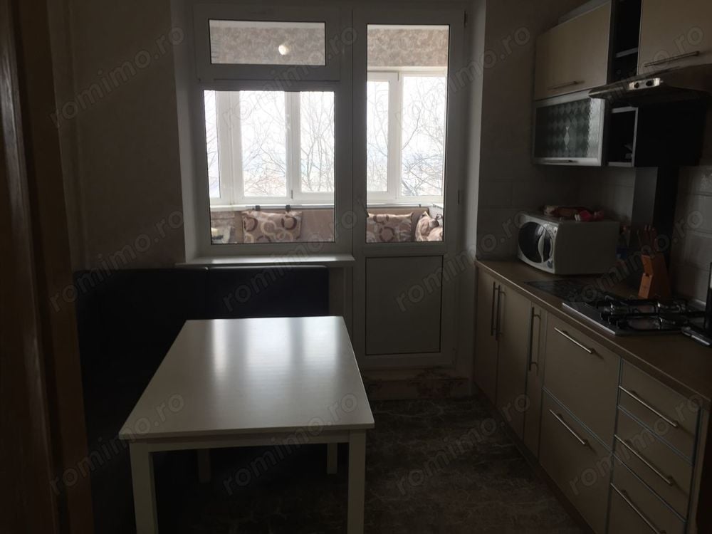 Apartament 3 camere Piata Badea Cartan