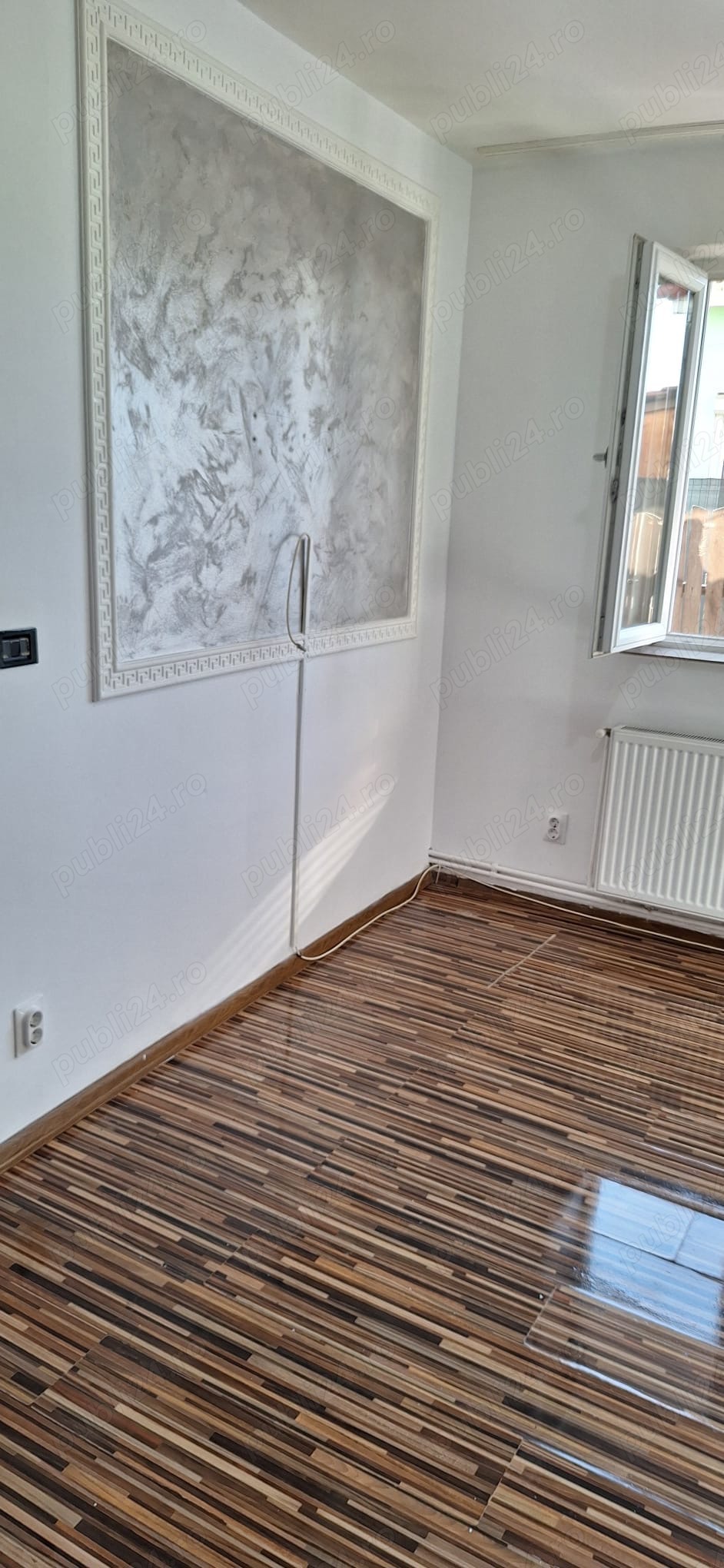 Vând garsonieră. Vând garsonieră.