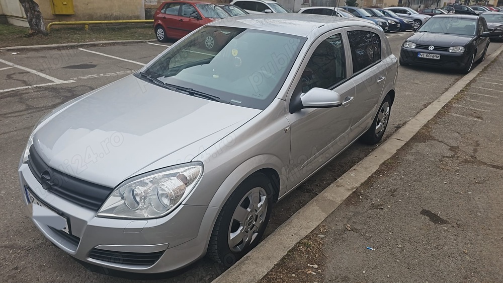 Opel astra h