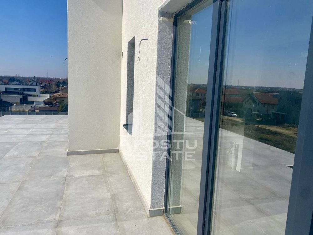 Penthouse 2 camere + terasa 50 mp in Ciarda Rosie