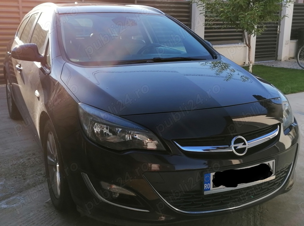 Opel Astra J Sport Tourer 2013 Diesel 216000 km Opel Astra J Sport Tourer 2013 Diesel 216000 km