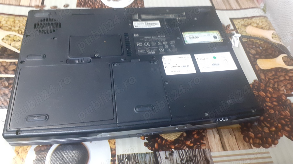 Leptop hp.este folosit ,dar f bun.