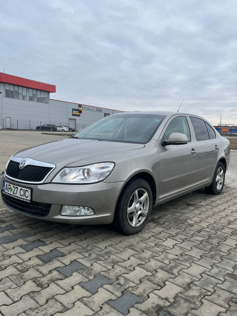 Vând Skoda Octavia 2 Face-Lift