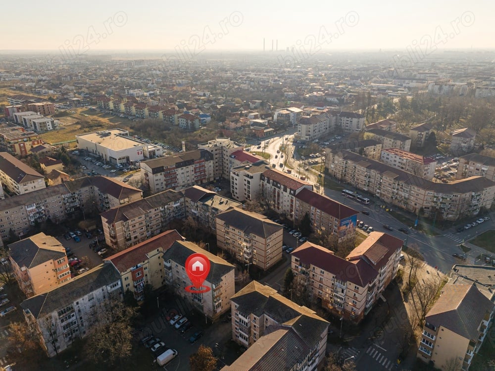 Vand apartament 3 camere, Timisoara, Str. Martir V. Balmus (fosta Luminii)