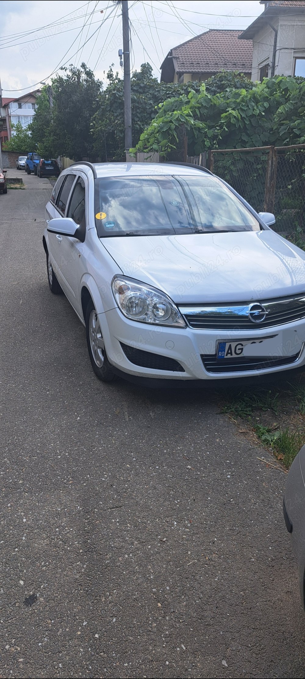 Vând Opel astra h 1.7cdti an 2008