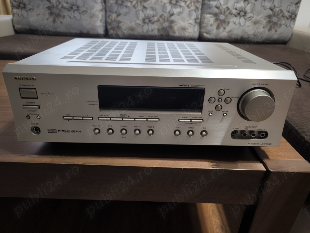 Amplituner Onkyo TX-SR502E (7.1)