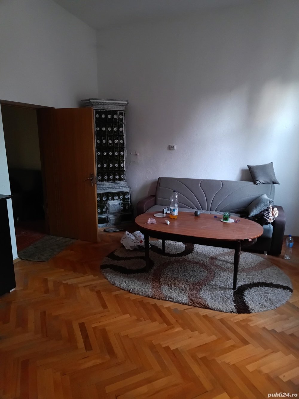 Vând apartament zona Unirii