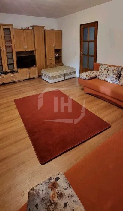 Apartament 1 camera, decomandat, gradina, zona Campului