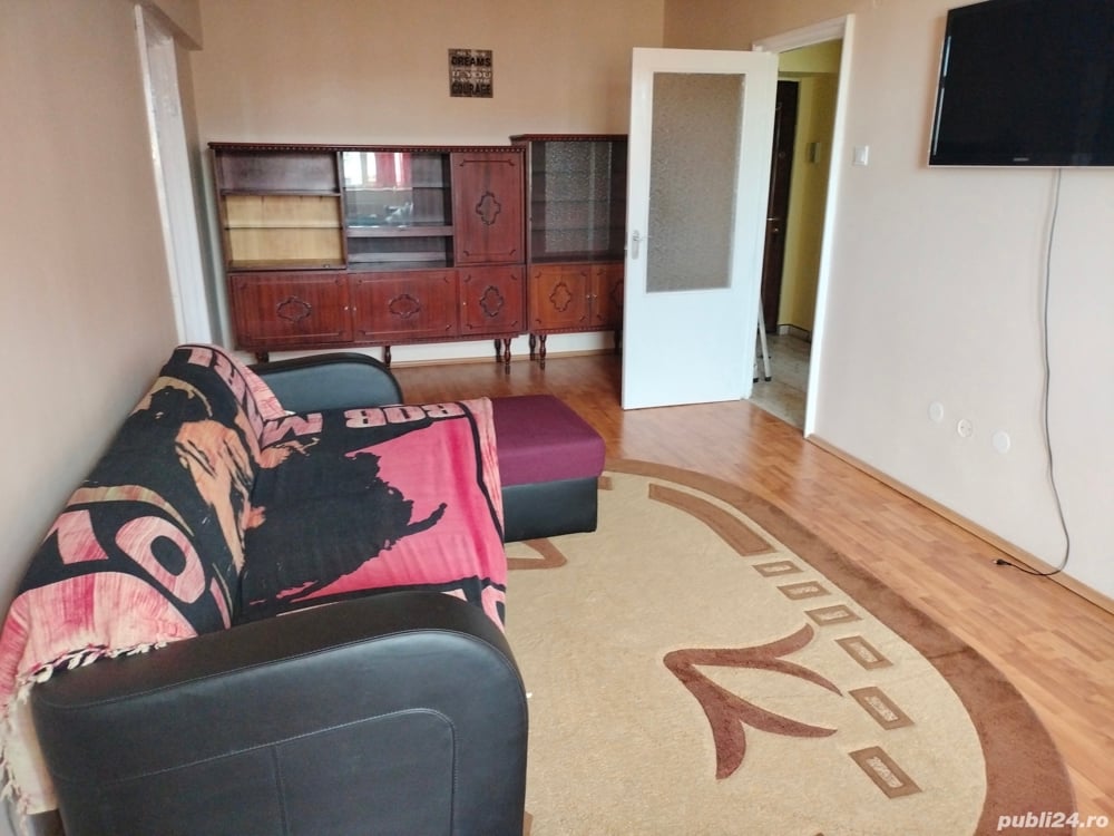 Proprietar, inchiriez apartament situat pe Dragalina linga gara, 2 camere 