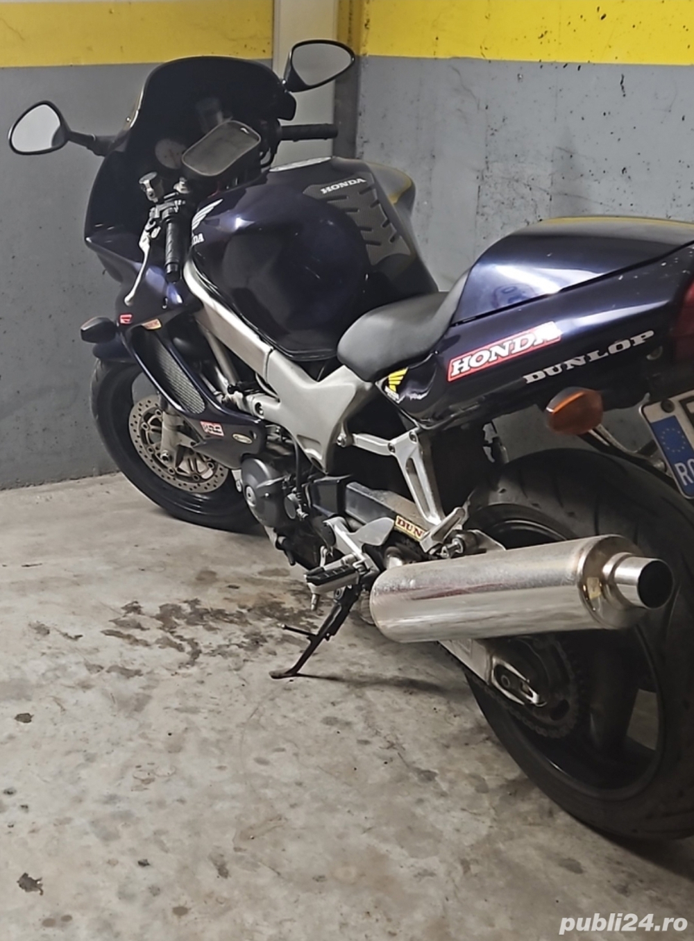 vand honda vtr 1000f  