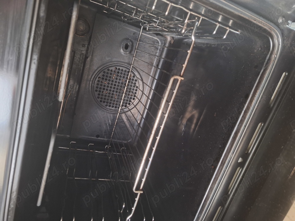 Cuptor electric Whirlpool