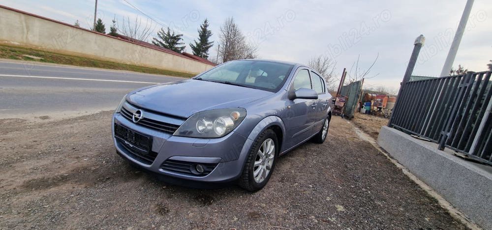 Spre vanzare opel astra h