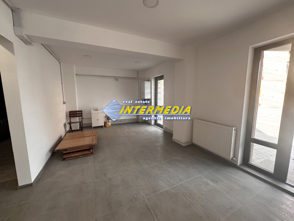 Spatiu comercial 50 mp vanzare CETATE Piata -Stadion vad f bun, finisat total