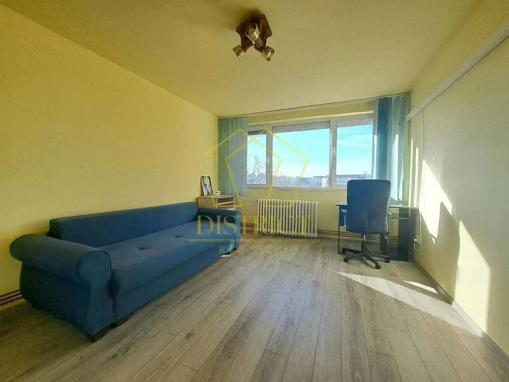 Apartament decomandat cu 2 camere | Complexul Studentesc