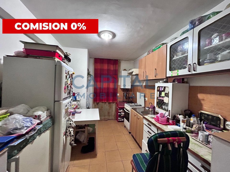 Apartament 2 camere, decomandat, etaj 1 +Parcare, zona Campului,  Manastur