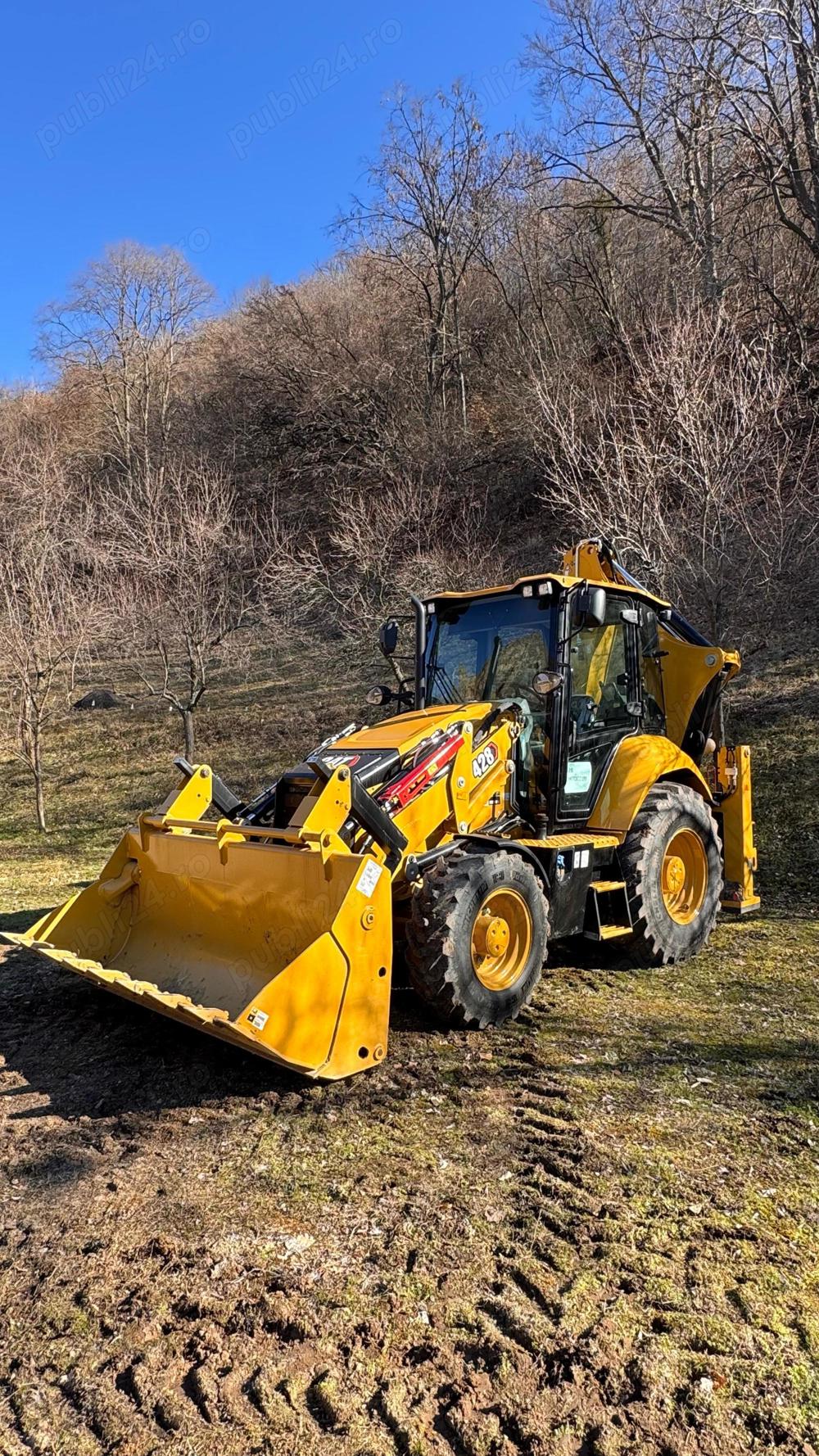 Inchiriere buldoexcavator