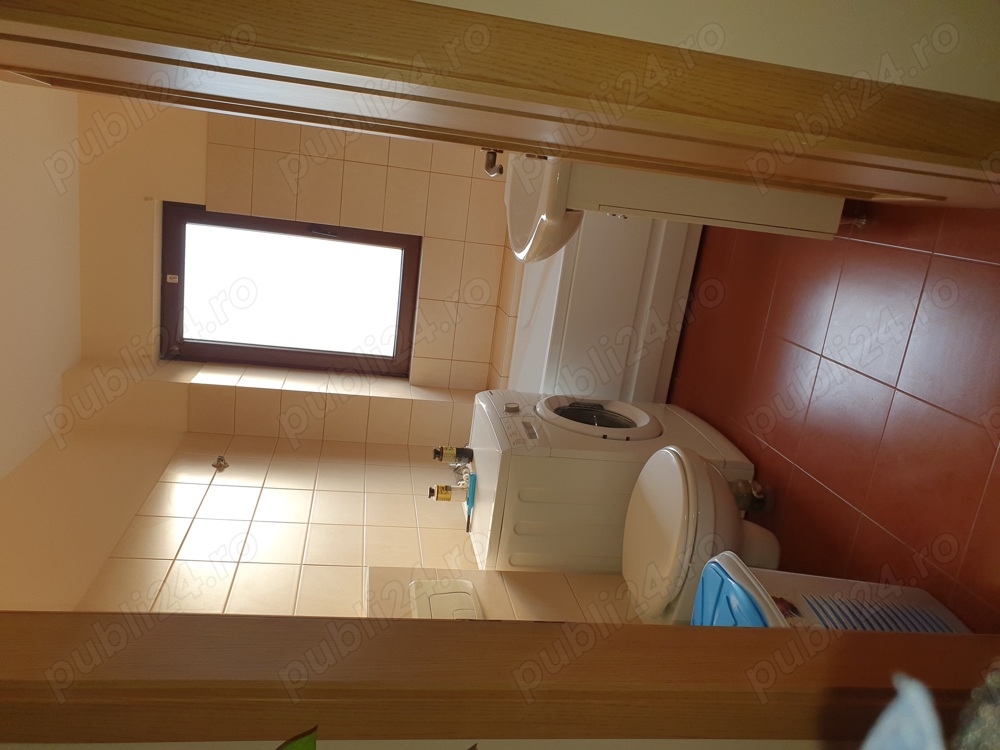 Inchiriez apartament 