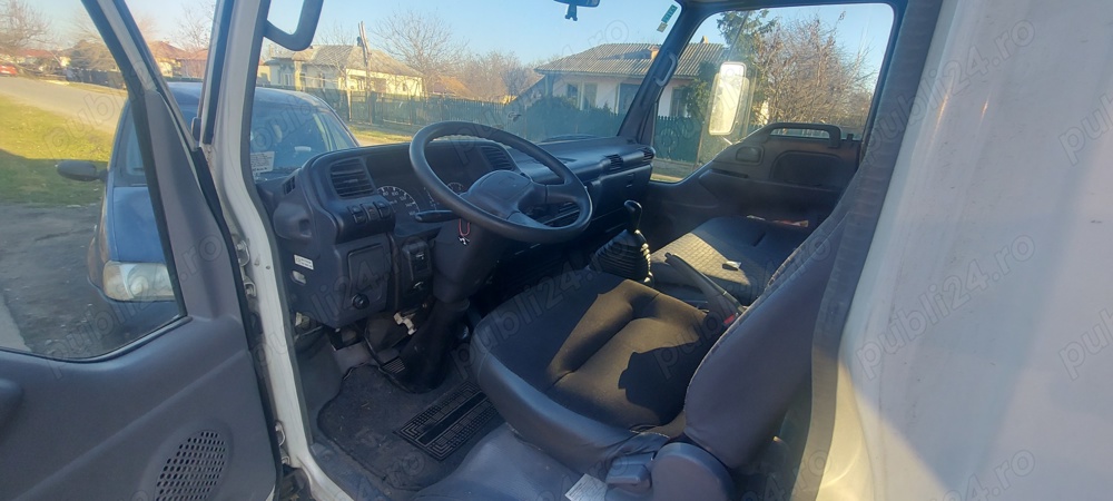 Autoutilitara n2 ISUZU NPQR75  Autoutilitara n2 ISUZU NPQR75